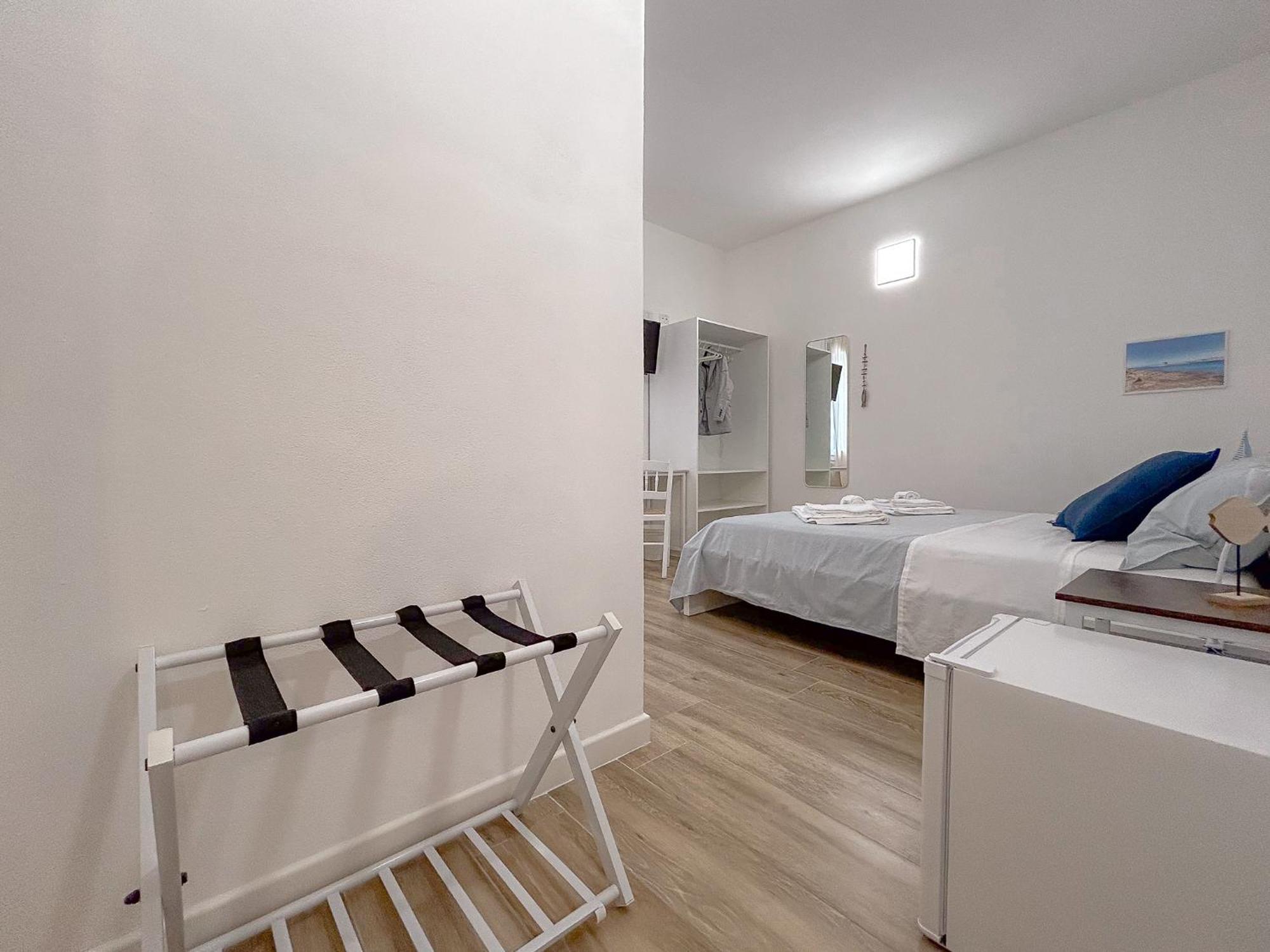 La Marina - Rooms In Stintino Exteriér fotografie