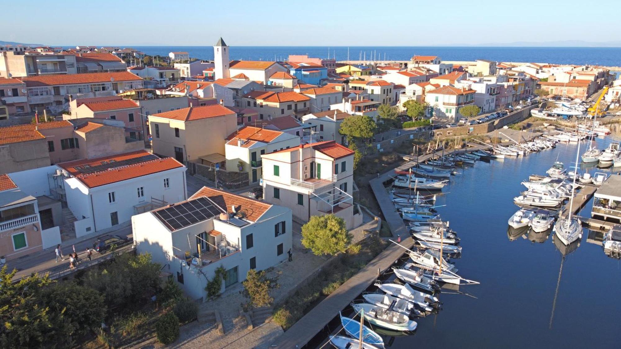 La Marina - Rooms In Stintino Exteriér fotografie